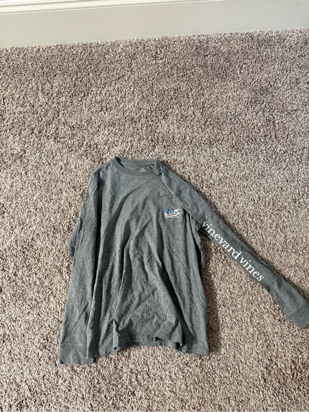 Vineyard Vines Heather Gray Long-Sleeve Logo Tee
